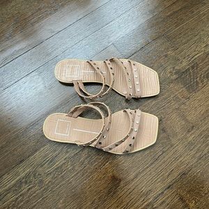 Cleaning out. Hardly worn sandals